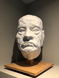 Head 1 
